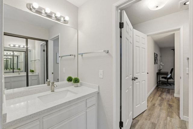 153 California Avenue F215, Palo Alto, CA 94306