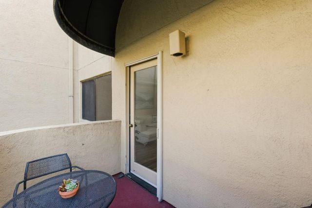 153 California Avenue F215, Palo Alto, CA 94306