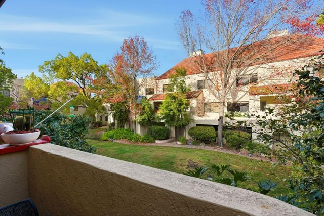 153 California Avenue F215, Palo Alto, CA 94306