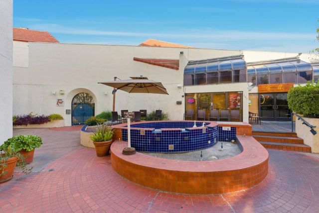 153 California Avenue F215, Palo Alto, CA 94306