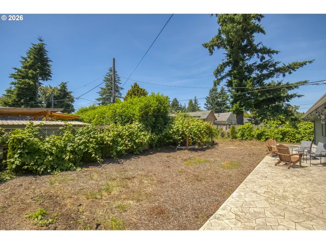 2523 Ne 111TH Ave, Portland, OR 97220