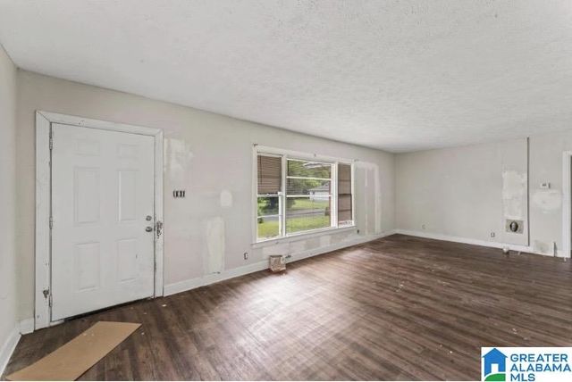 301 E 4TH STREET, Sylacauga, AL 35150