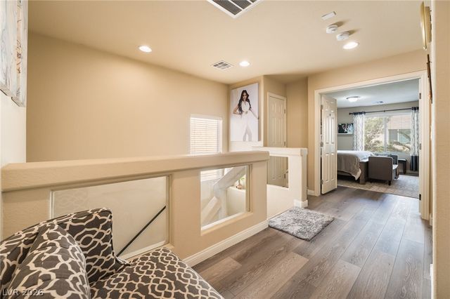 6028 Thistle Meadow Avenue, Las Vegas, NV 89139