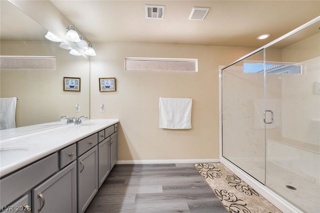 6028 Thistle Meadow Avenue, Las Vegas, NV 89139