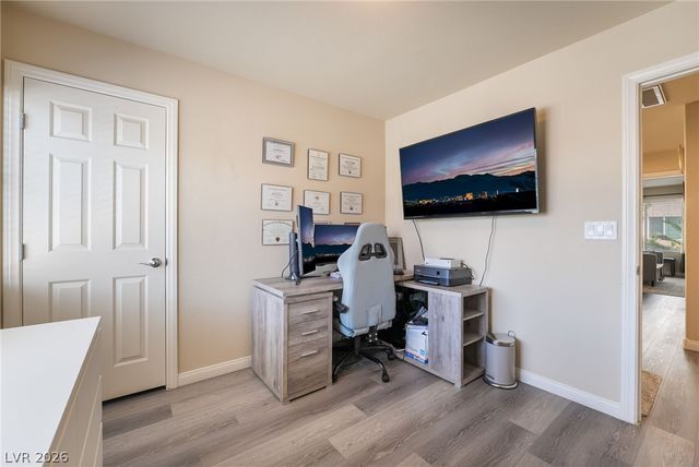 6028 Thistle Meadow Avenue, Las Vegas, NV 89139
