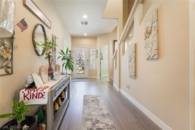 6028 Thistle Meadow Avenue, Las Vegas, NV 89139