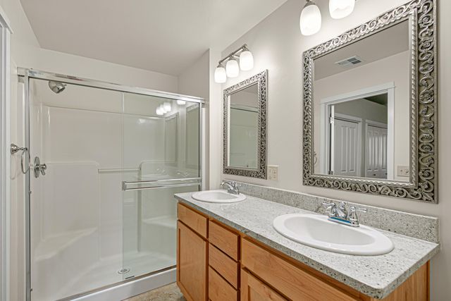 110 McCully Lane, Jacksonville, OR 97530