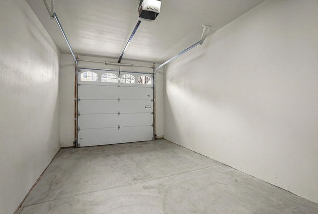 110 McCully Lane, Jacksonville, OR 97530