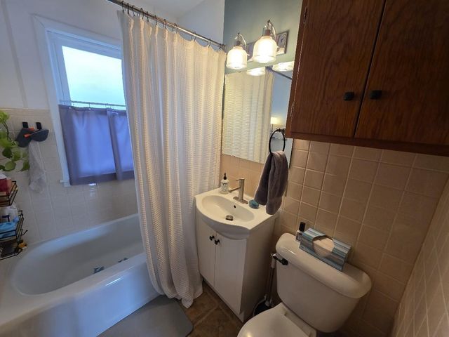 1024 S Main Street, Jefferson, WI 53549