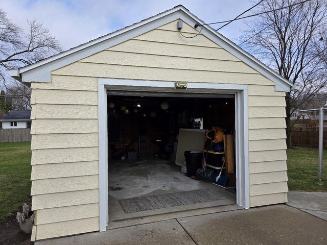 1024 S Main Street, Jefferson, WI 53549