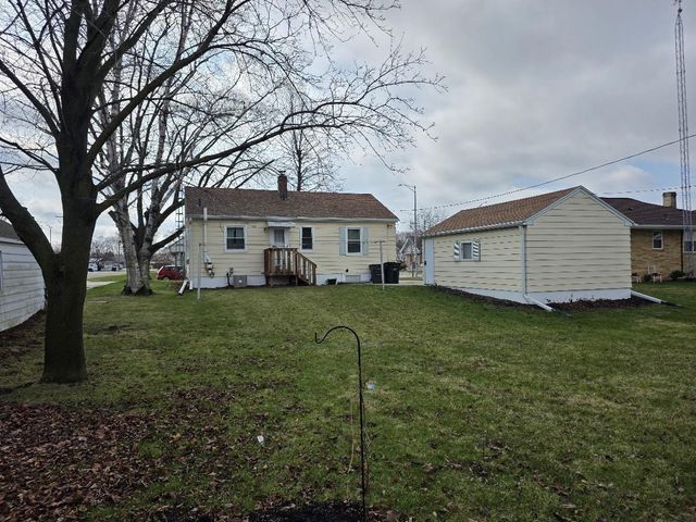 1024 S Main Street, Jefferson, WI 53549