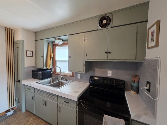 1024 S Main Street, Jefferson, WI 53549