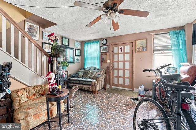 323 BYRON ST, Camden, NJ 08102