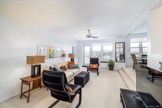 522 Shore Road 5P, Long Beach, NY 11561