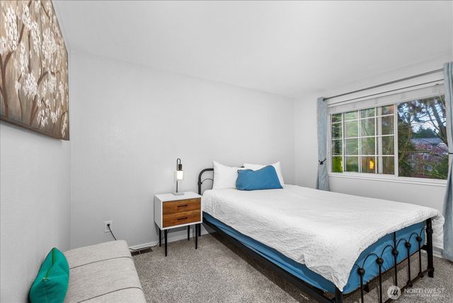 27831 S 20th Place, Federal Way, WA 98003