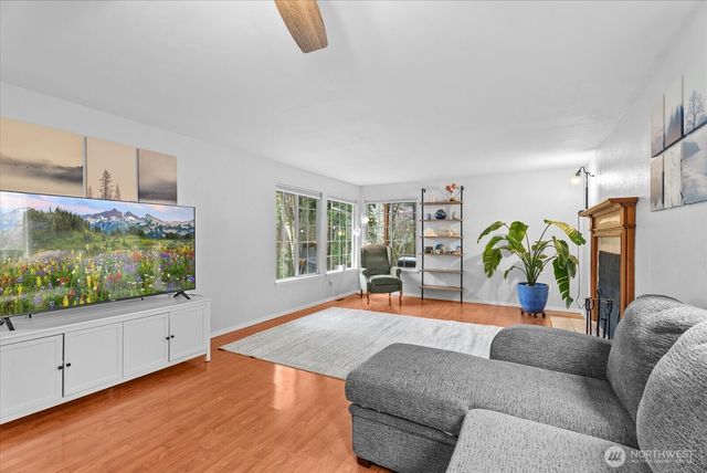 27831 S 20th Place, Federal Way, WA 98003