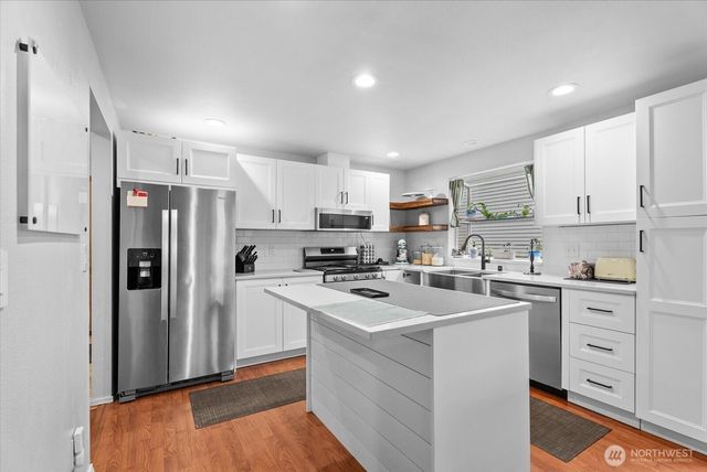 27831 S 20th Place, Federal Way, WA 98003