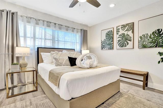 1960 SW 51st Terrace, Plantation, FL 33317