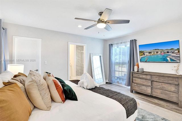 1960 SW 51st Terrace, Plantation, FL 33317