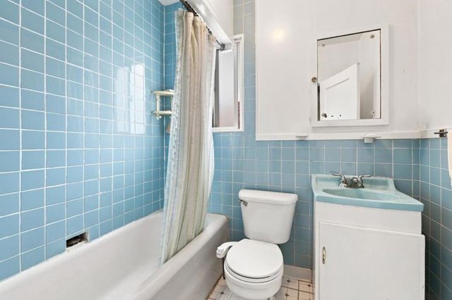1042 Plymouth Avenue, San Francisco, CA 94112