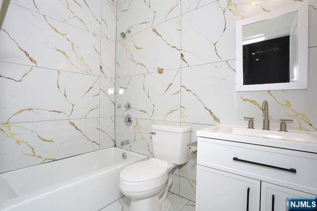 385 Passaic Avenue 6, Lodi, NJ 07644