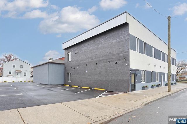 385 Passaic Avenue 6, Lodi, NJ 07644