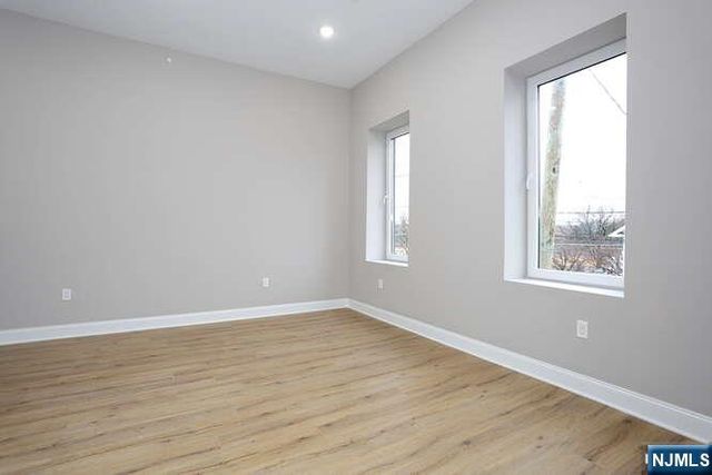 385 Passaic Avenue 6, Lodi, NJ 07644