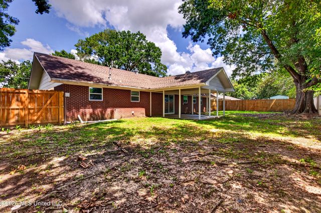 2211 Popps Ferry Road, Biloxi, MS 39532
