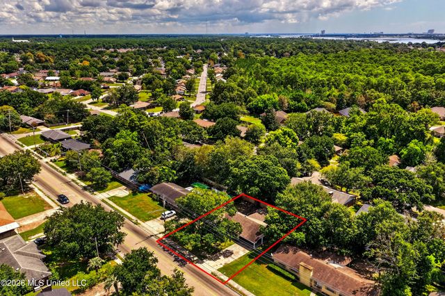 2211 Popps Ferry Road, Biloxi, MS 39532