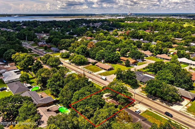 2211 Popps Ferry Road, Biloxi, MS 39532