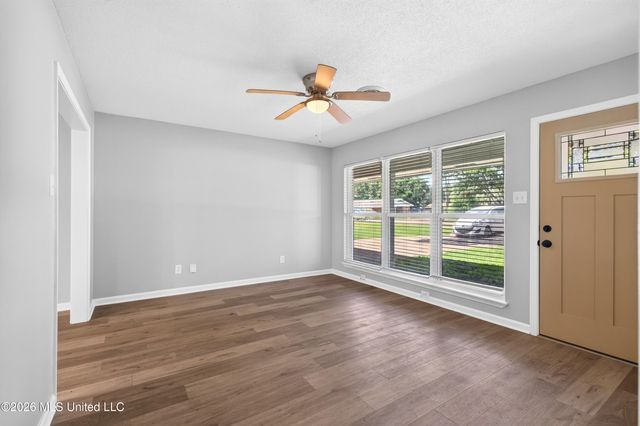 2211 Popps Ferry Road, Biloxi, MS 39532