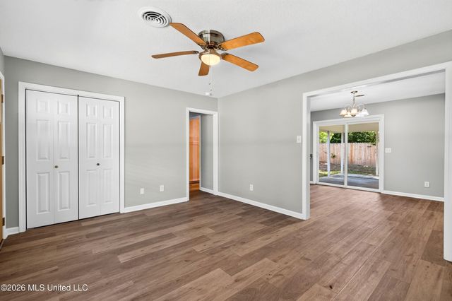 2211 Popps Ferry Road, Biloxi, MS 39532