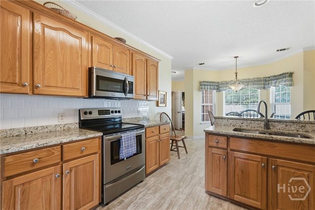 111 Lakewood Drive, Guyton, GA 31312