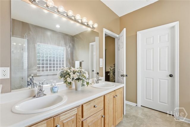 111 Lakewood Drive, Guyton, GA 31312