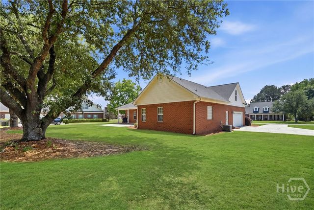 111 Lakewood Drive, Guyton, GA 31312