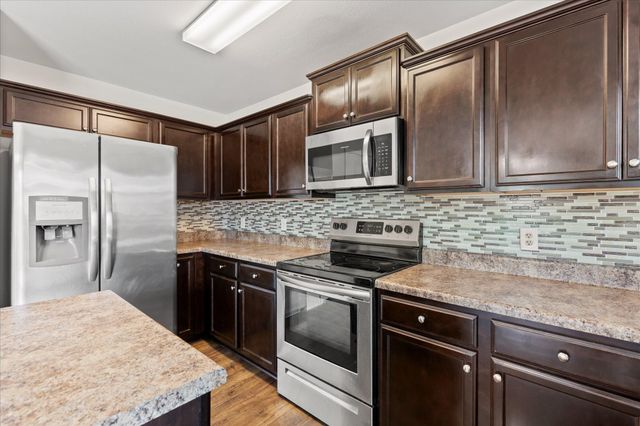 10 Dragoon Court, Rossville, GA 30741