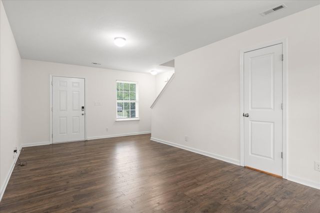 10 Dragoon Court, Rossville, GA 30741