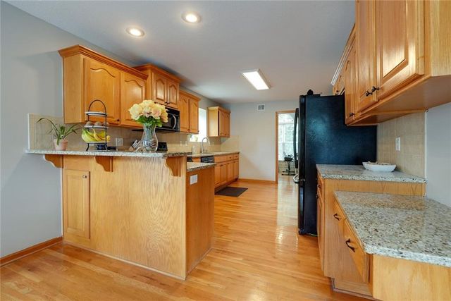 3416 S Arrowhead Court, Independence, MO 64057