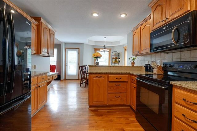 3416 S Arrowhead Court, Independence, MO 64057