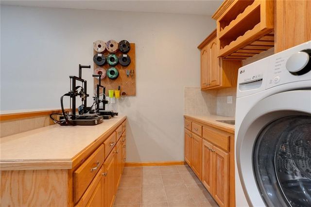 3416 S Arrowhead Court, Independence, MO 64057