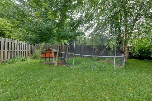 3416 S Arrowhead Court, Independence, MO 64057