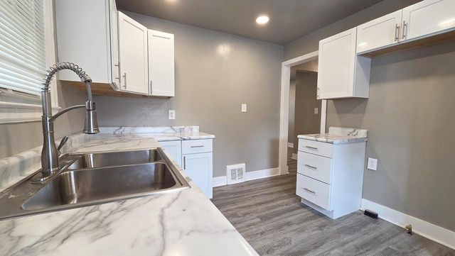 4606 N Sherman BOULEVARD, Milwaukee, WI 53209