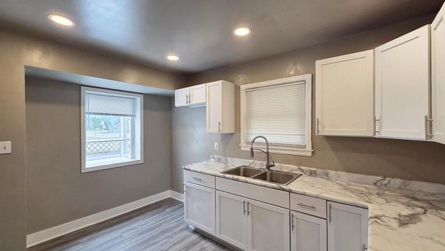 4606 N Sherman BOULEVARD, Milwaukee, WI 53209