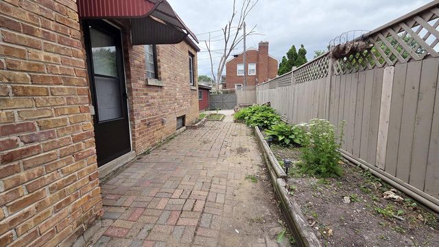 4606 N Sherman BOULEVARD, Milwaukee, WI 53209