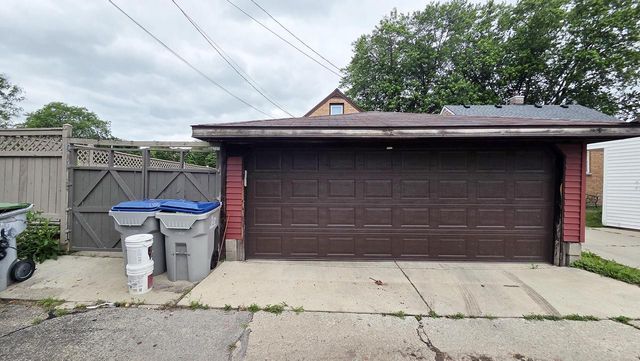 4606 N Sherman BOULEVARD, Milwaukee, WI 53209