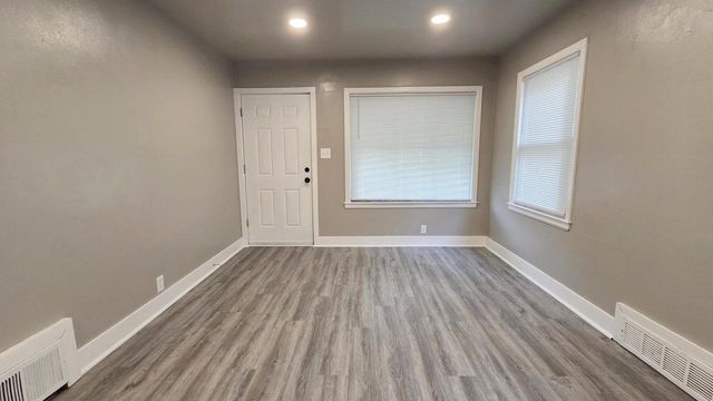 4606 N Sherman BOULEVARD, Milwaukee, WI 53209