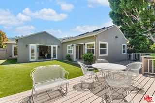 3733 Willowcrest Avenue, Studio City, CA 91604