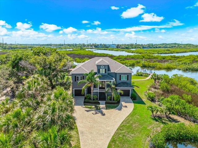 1462 N JASMINE AVENUE, Tarpon Springs, FL 34689