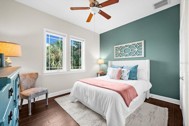 1462 N JASMINE AVENUE, Tarpon Springs, FL 34689