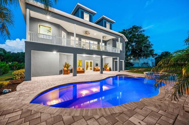 1462 N JASMINE AVENUE, Tarpon Springs, FL 34689